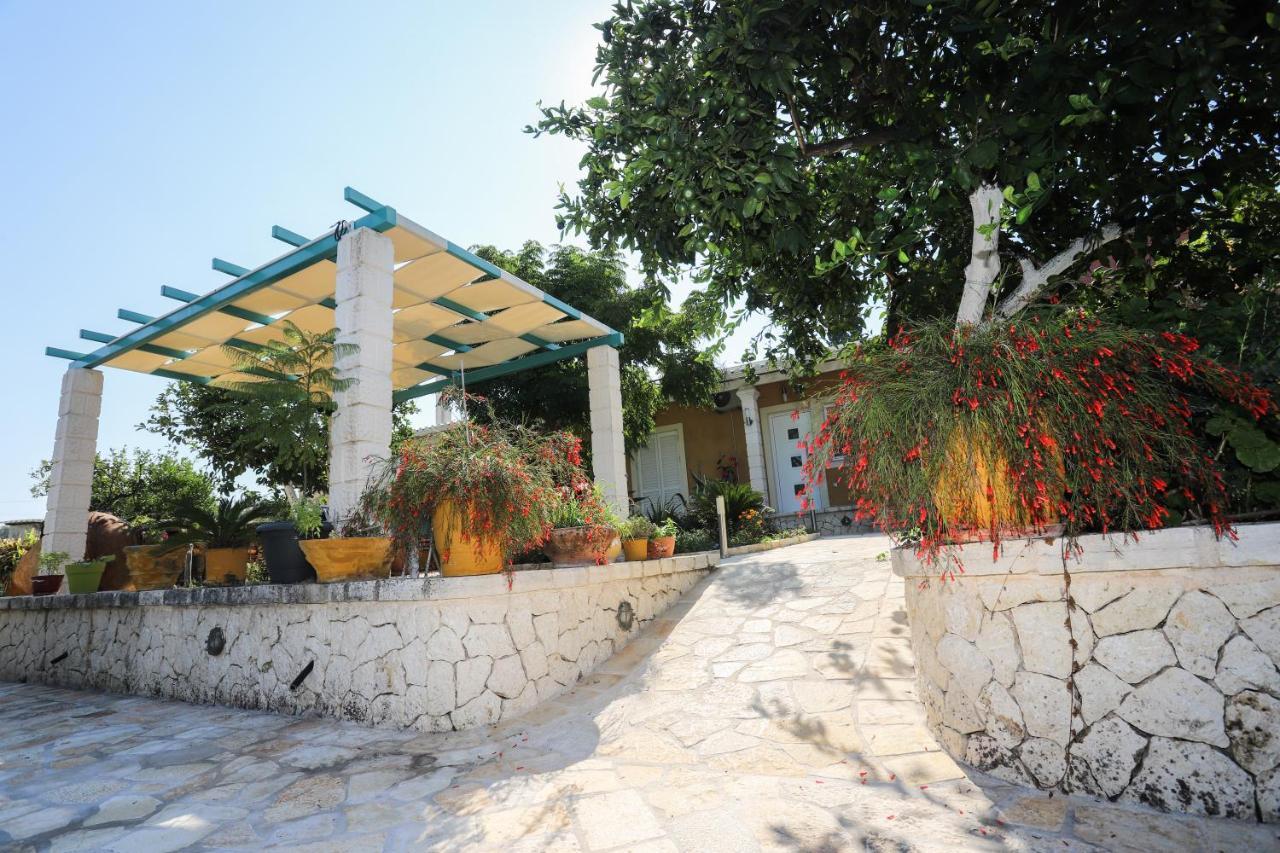 Iris Apartment Near Corfu Town Kontokali Ngoại thất bức ảnh